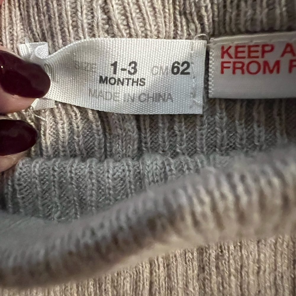 Zara Sweater Knit Leggings - Picture 2 of 2